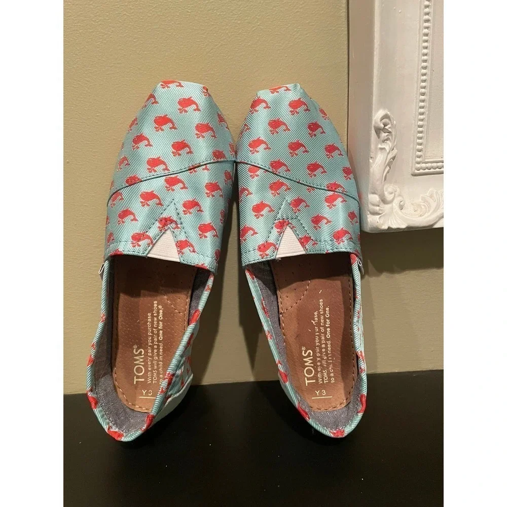 Toms Whale Print Shoes Youth 3